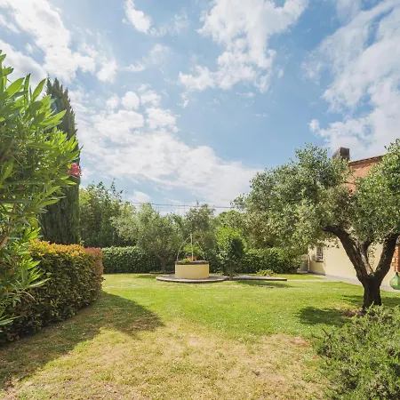 בית נופש Ulivo By Interhome Orentano