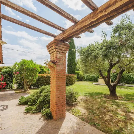 Ulivo By Interhome בית נופש