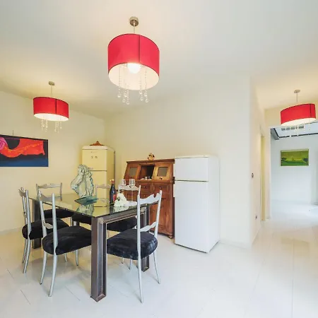 Ulivo By Interhome בית נופש