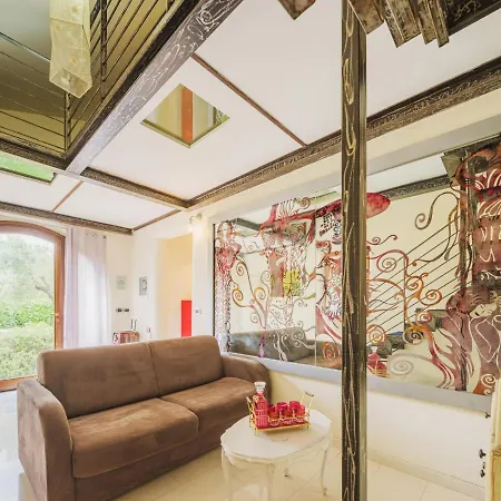 Ulivo By Interhome בית נופש